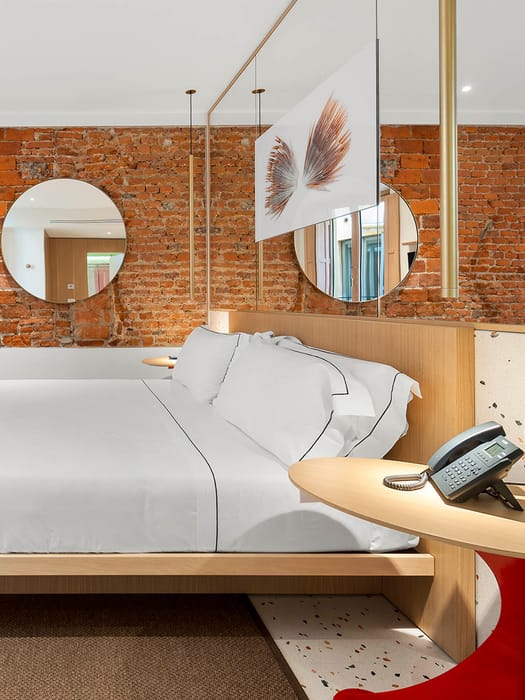 Detail of Deluxe Double Room with a king-size bed