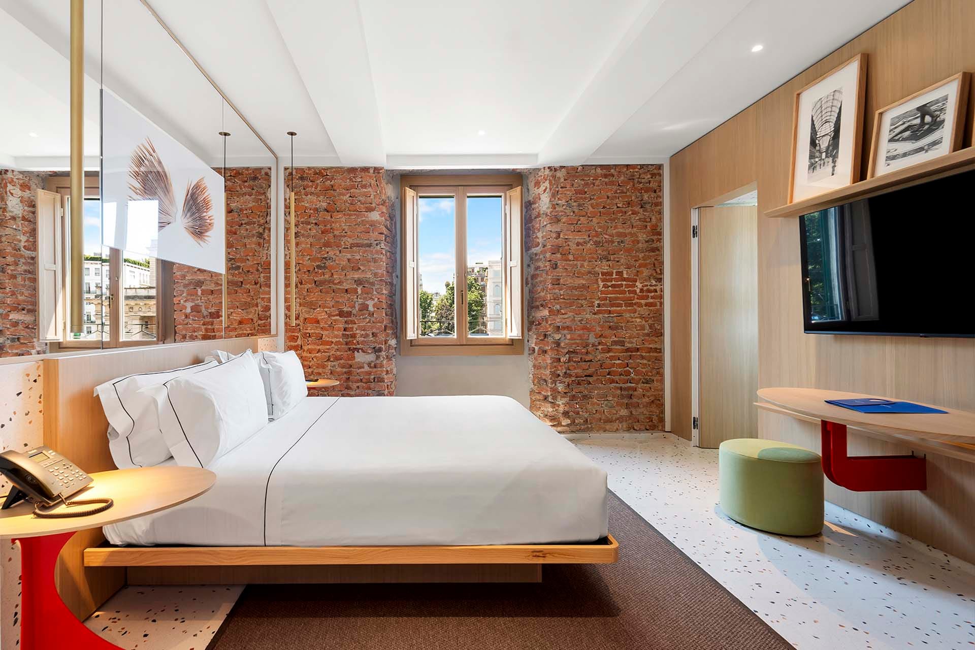 Detalle de Habitación Triple Comfort con ventana del Hotel Milu en Milán